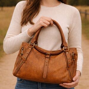 RUEHL 925 Women Cognac Brown Distressed Leather Satchel Tote  Handbag